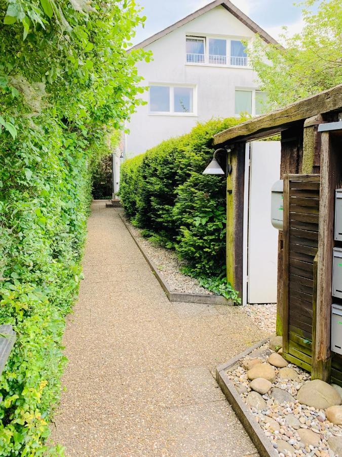 Ferienwohnung An Der Uniklinik Mit Eigener Kueche Und Renoviertem Badezimmer Χόμπουργκ Εξωτερικό φωτογραφία